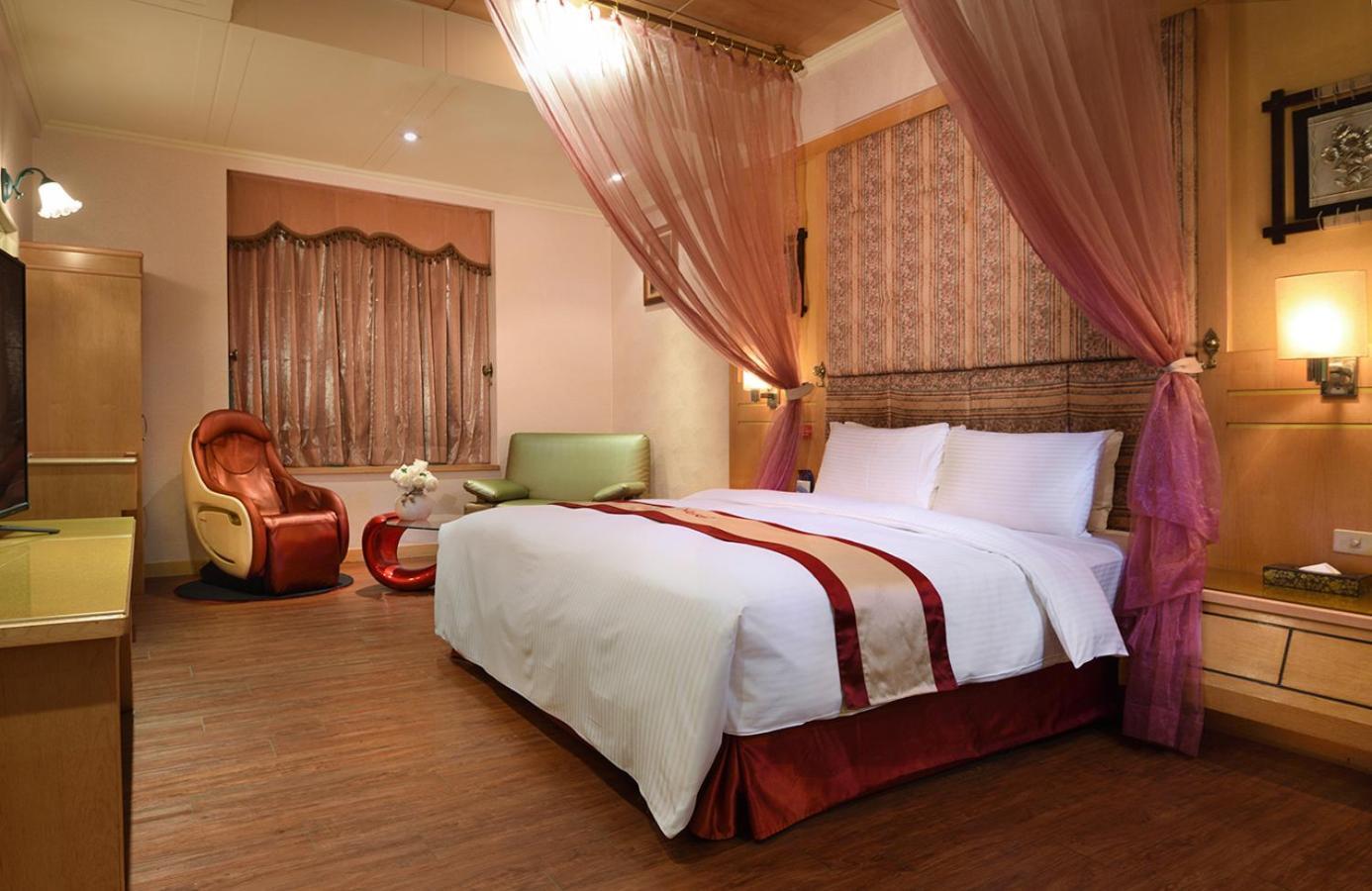 Natoli Motel Tainan Zewnętrze zdjęcie